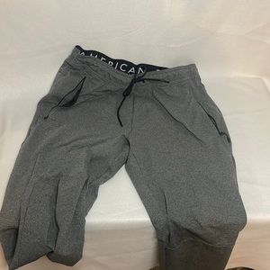 American Eagle Joggers